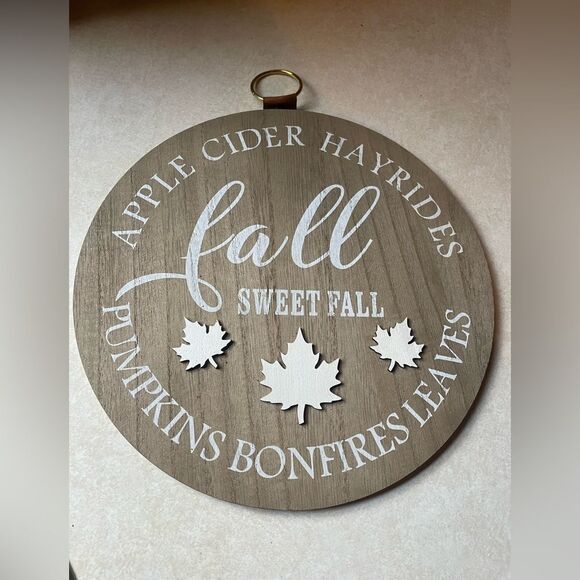 Adorable Autumn Circle Wall Sign - Picture 1 of 1